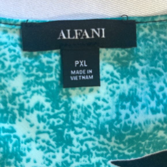 Alfani Top Size PXL 💓 - Picture 6 of 7